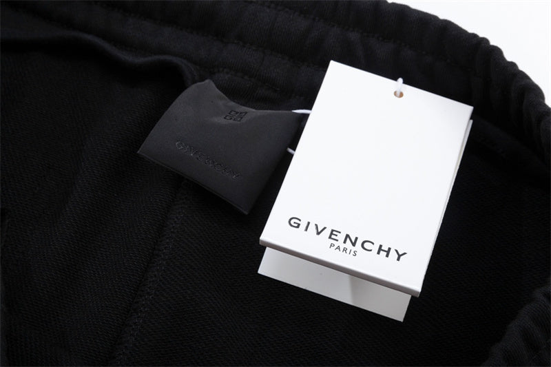 GIVENCHY Classic Print Shorts Oversize