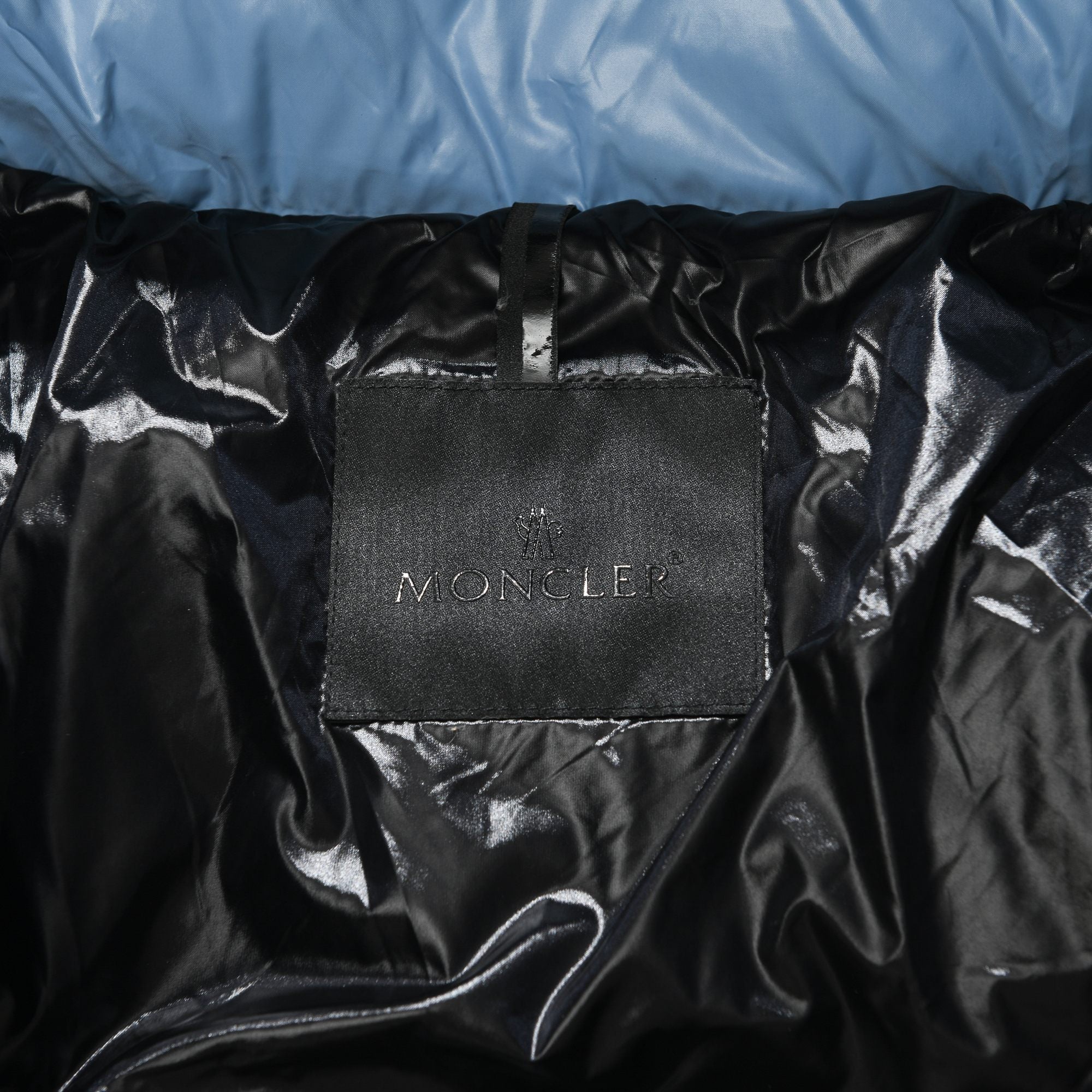 Moncler SHORT DOWN JACKET