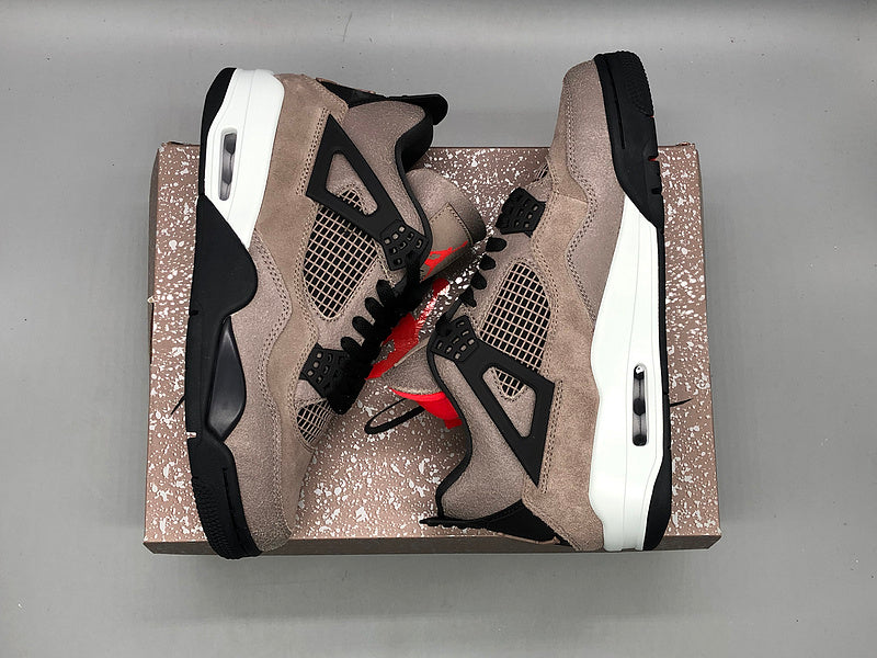 Air Jordan 4 Retro"Taupe Haze "