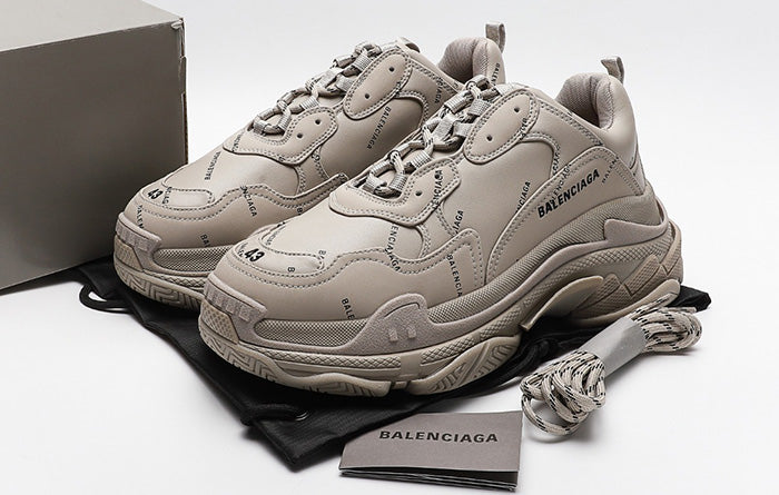 BALENCIAGA TRIPLE S