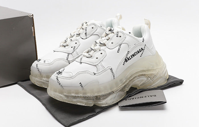 BALENCIAGA TRIPLE S