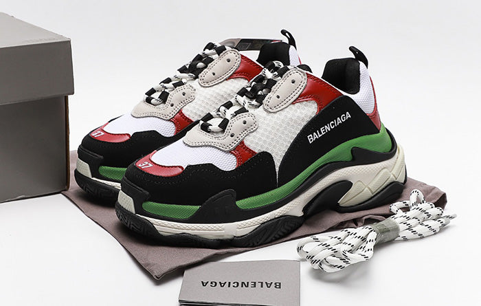 BALENCIAGA TRIPLE S