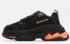 BALENCIAGA TRIPLE S