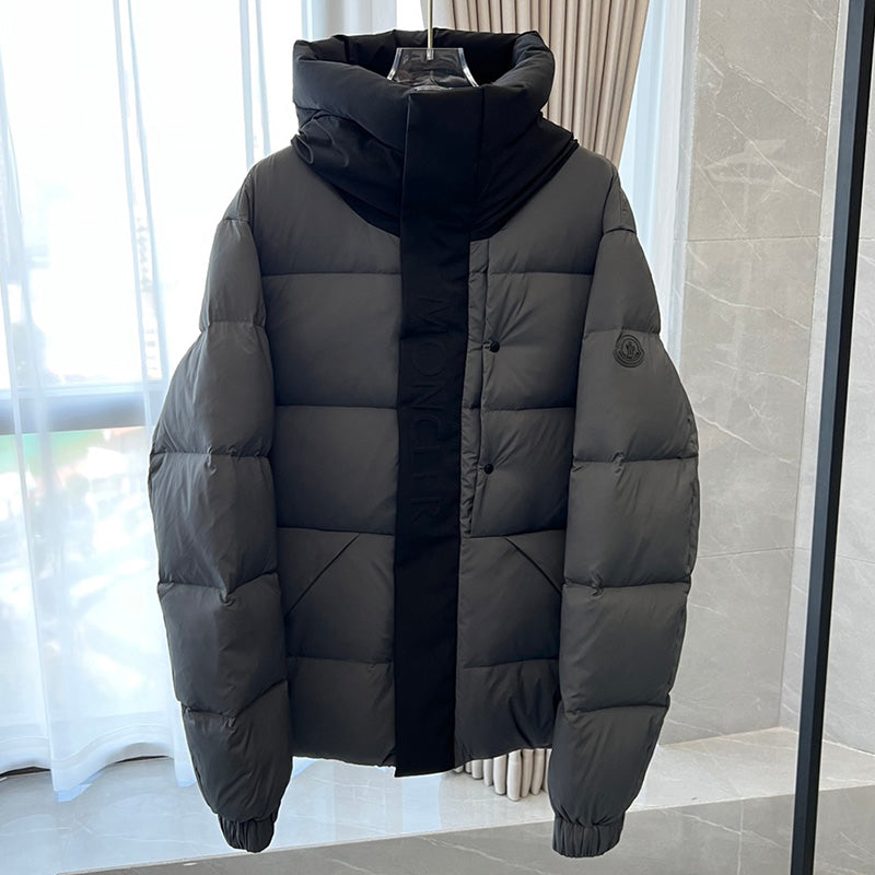 Moncler Madeira Short Down Jacket Grey