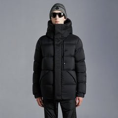 Moncler Madeira Short Down Jacket Black