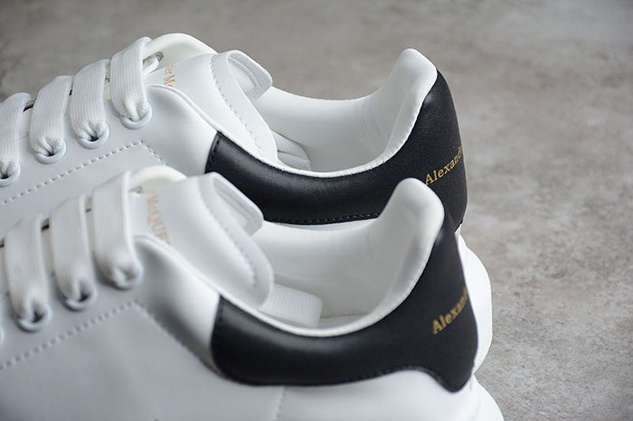 ALEXANDER MCQUEEN SNEAKER