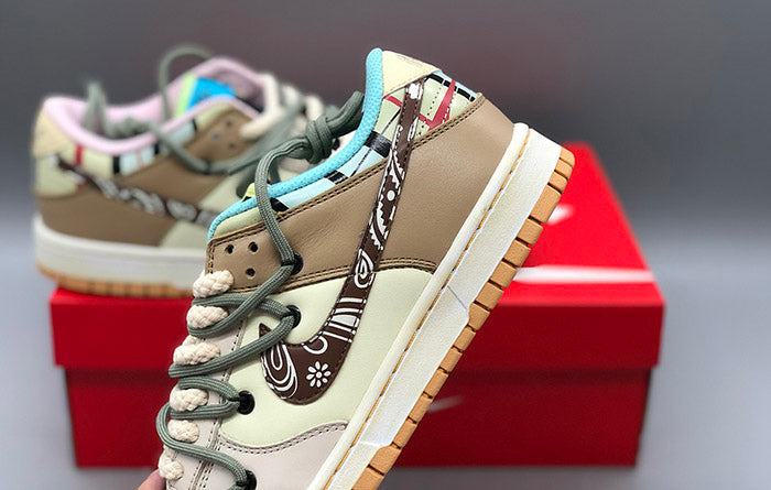 NIKE SB Dunk Low Cashew Blossom “Khaki”