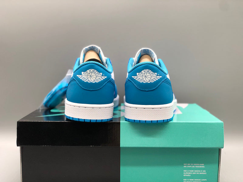 LW Nike SB x Air Jordan 1 Low “UNC”